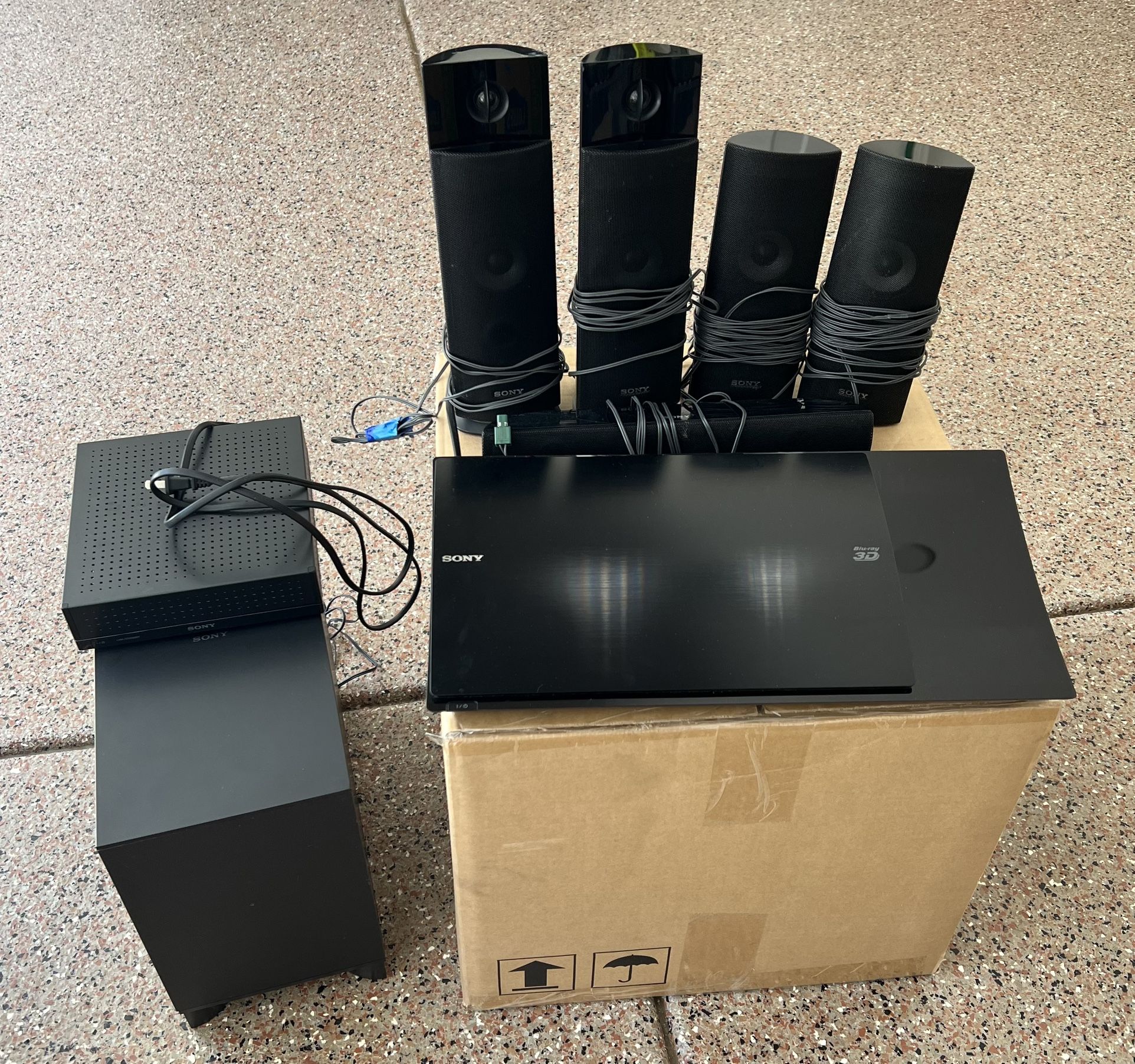 Sony HBD-T79 Blu-Ray 3D/DVD Home Theater System Speakers Sub Remote included + Two Speaker Stands