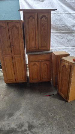 Kitchen cabinets