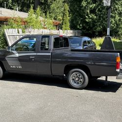 1995 Nissan Truck
