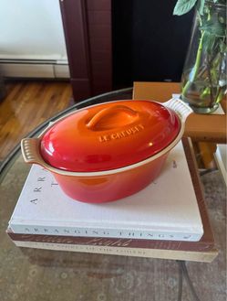 Le Creuset Heritage Stoneware Oval Covered Casserole Dish in Flamme Doree