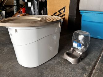 Cat Littler Box And Watering Bowl