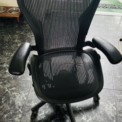 Herman Miller Aeron Office Chair Fully Loaded (Black color) Size B