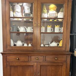 Henredon China Cabinet