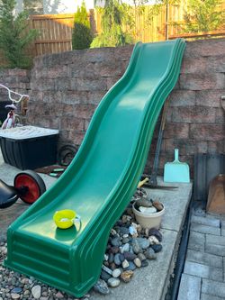 Heavy duty plastic slide - 8’ 🔥👍🤪