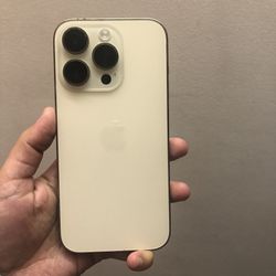 iphone 14 pro 128gb factory unlocked with store warranty and receipt 