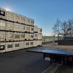 275 Gallon IBC Totes (Delivery Available)