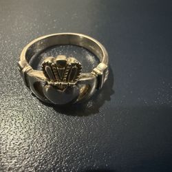Sterling Silver Claddagh Ring From Ireland (size 8)