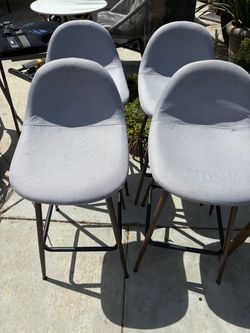 Set of 4 Gray Upholstered Bar Stools