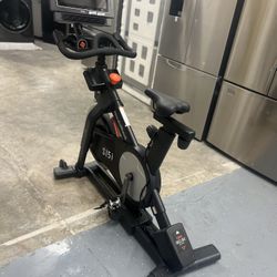 NordicTrack - Commercial S15i - Black