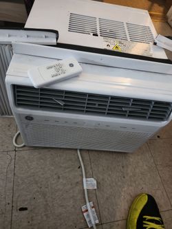 Window Air Conditioner Unit