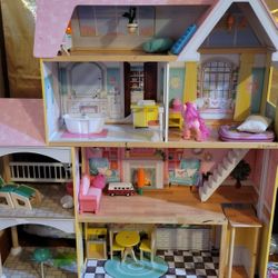 Mancion De LOLA,en Exelentes Condiciones