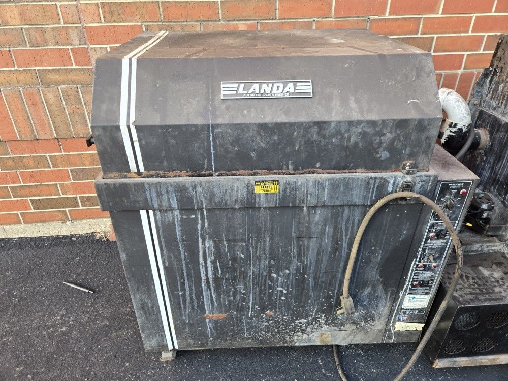 Landa Automatic Parts Washer