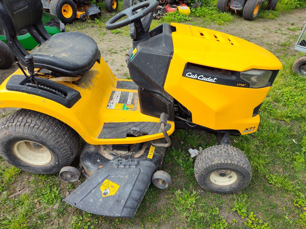 Parts only 46"Cut cub cadet xt1 riding lawnmower let me know what you need