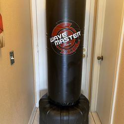 WAVE MASTER XXL PUNCHING BAG FILLED WITH WATER OR SAND MMA MUAY THAI PROFESSIONAL 6 FEET TALL MMA 🔥🔥🔥