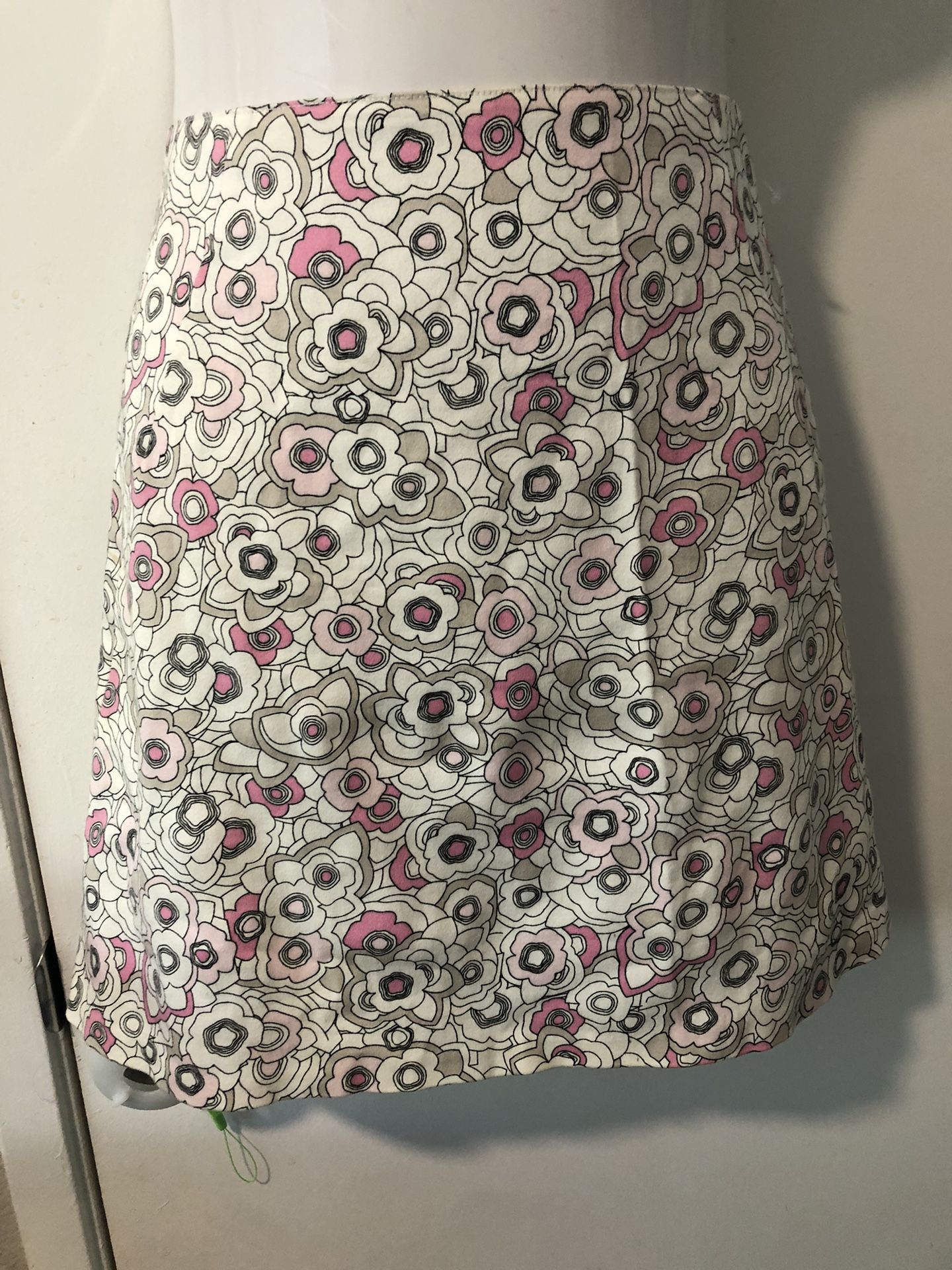 Size 8 Floral Pencil Skirt 