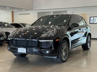 2017 Porsche Cayenne Platinum Edition