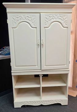 TV Armoire