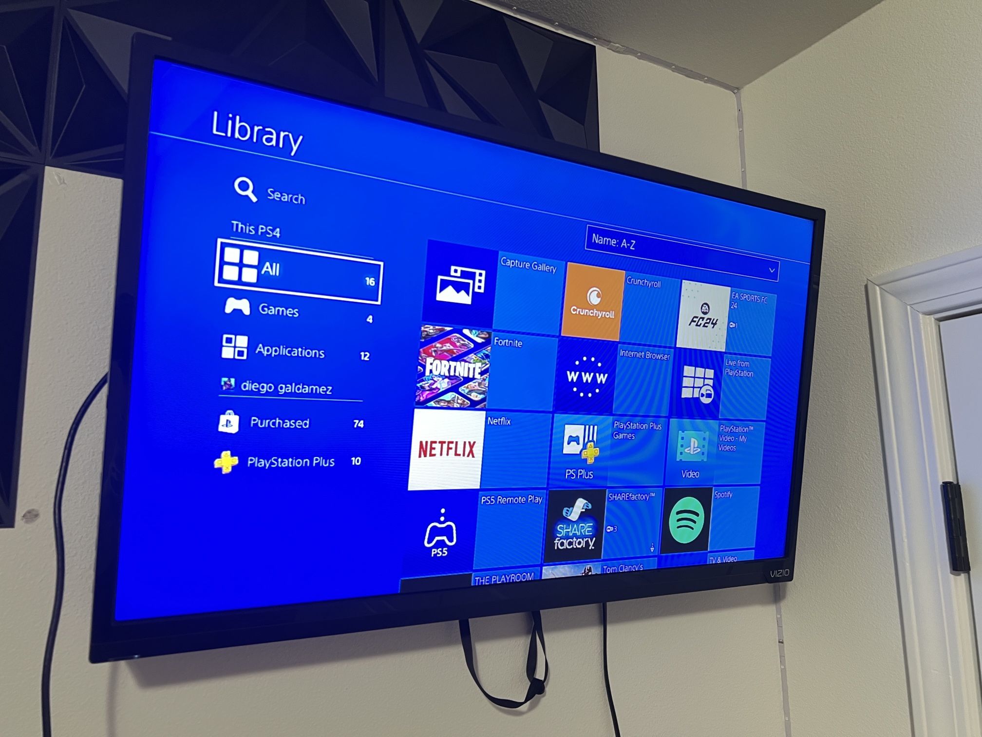 Vizio 30” Smart Tv