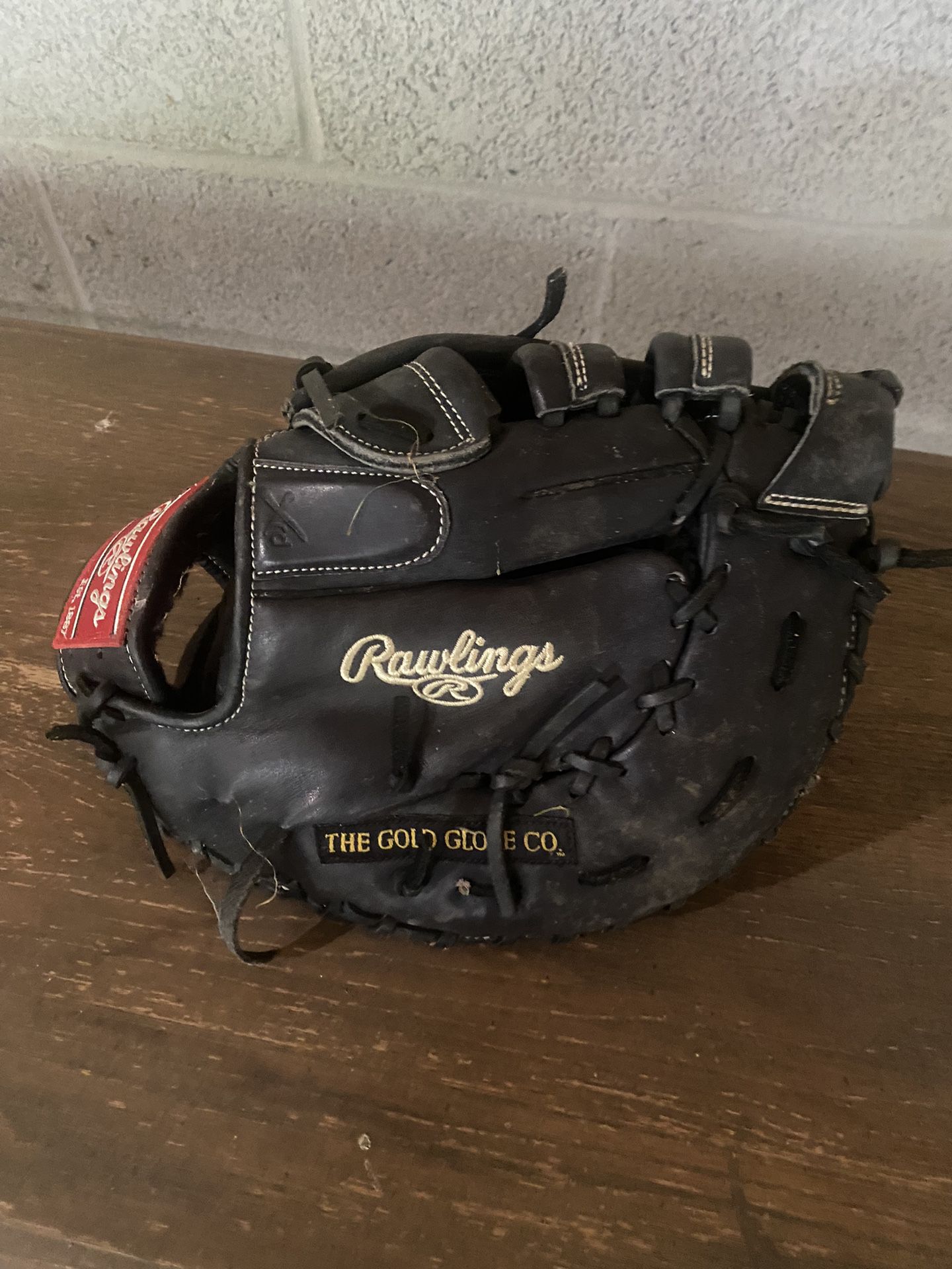 Adult Baseball Glove