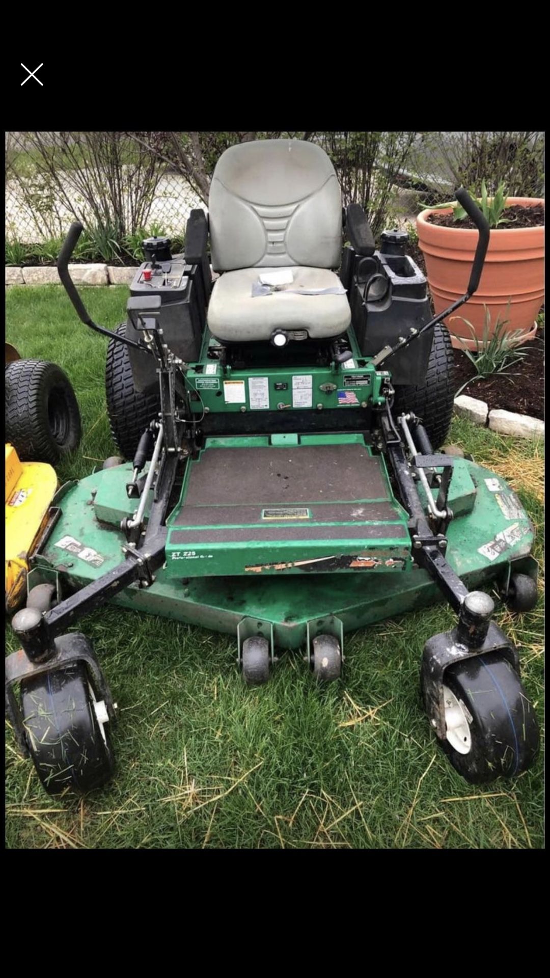 Bobcat ZT225 60” Deck Commercial Zero turn mower 25 HP Kawasaki Engine