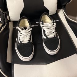 Old School Vans Sz 7.5
