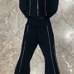 Lululemon Gym Sets Black and Brown (Sizes Small and Medium)