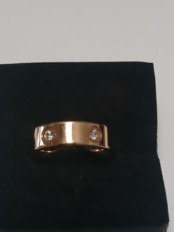 Rose Gold Ring W White Stone's 