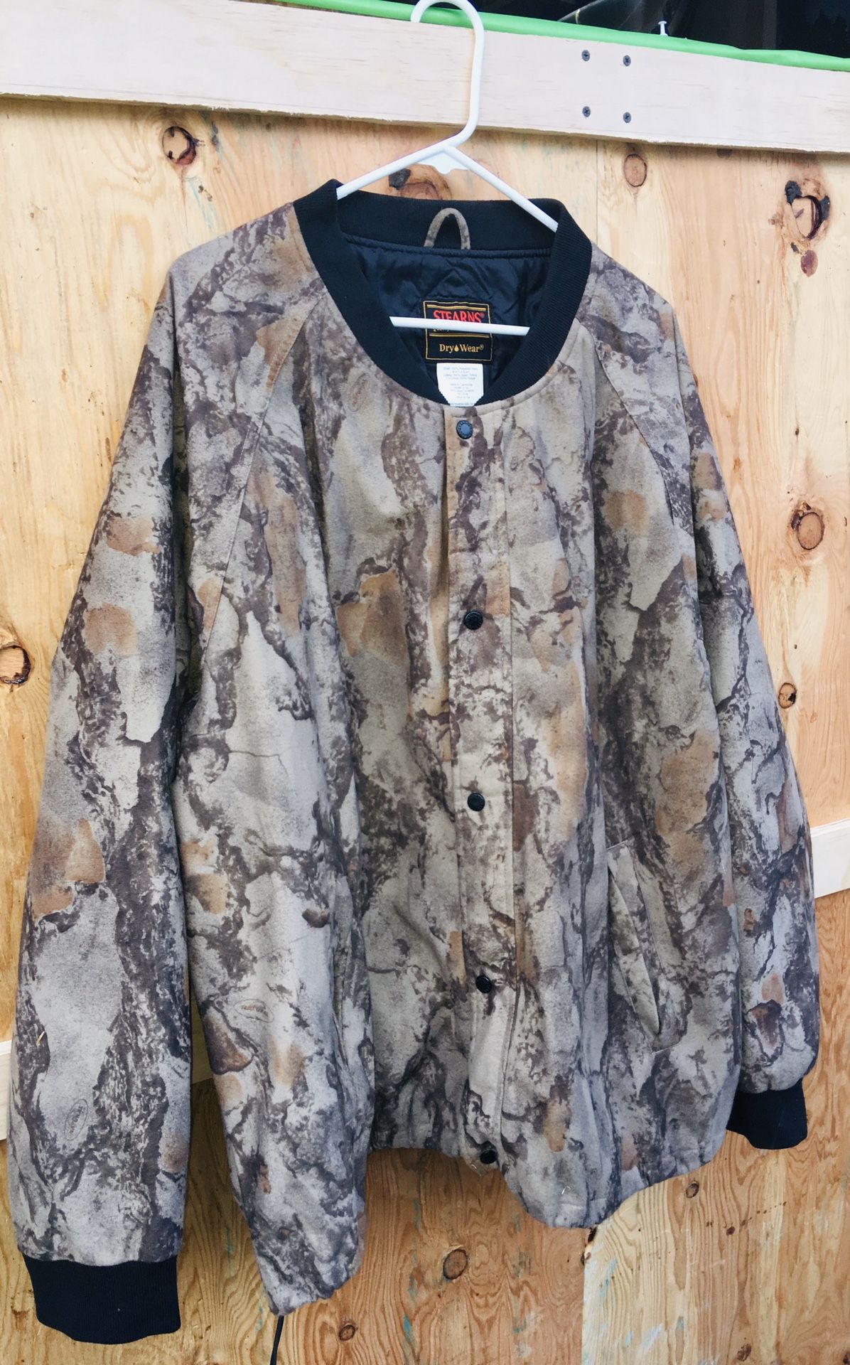 Stearns drywear Hunting Coat ( make offer )