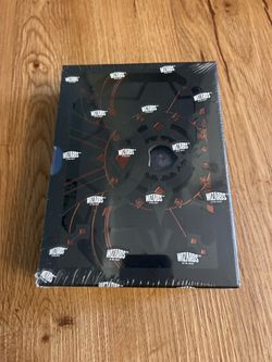 Magic: The Gathering Secrets of Strixhaven - Codex Bundle (2 Collector Boosters, 6 Play Boosters, 2 Foil Promo Cards, 20 Foil Lands, 1 Spindown)