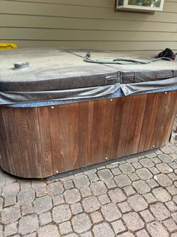 Free Jacuzzi (non working)