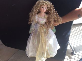 Porcelain Angel doll comes with stand