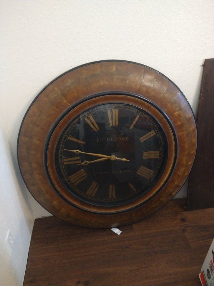 Large 4ft wall clock