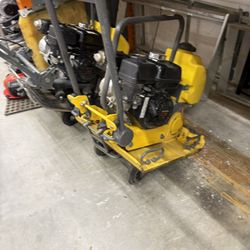 20″ Plate Compactor – New, Heavy-Duty – Honda Engine 