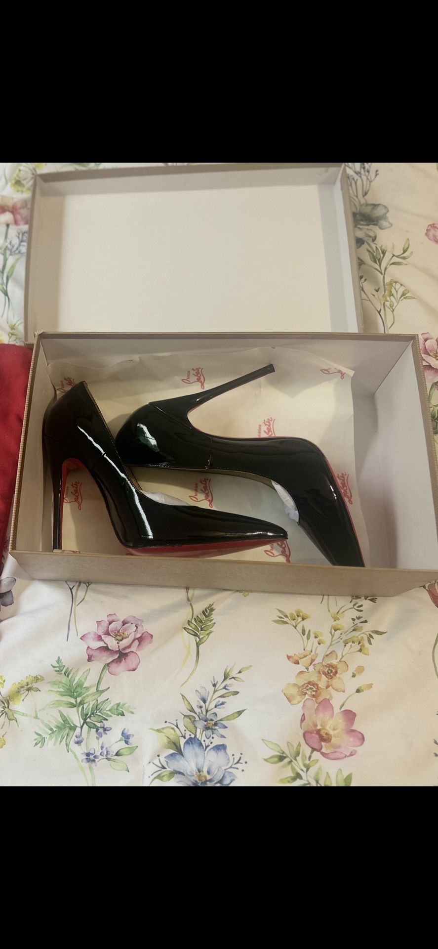 Christian Louboutin Pumps