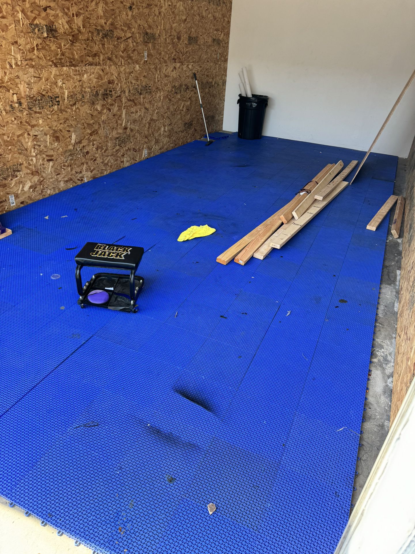 Garage Flooring 25x30 