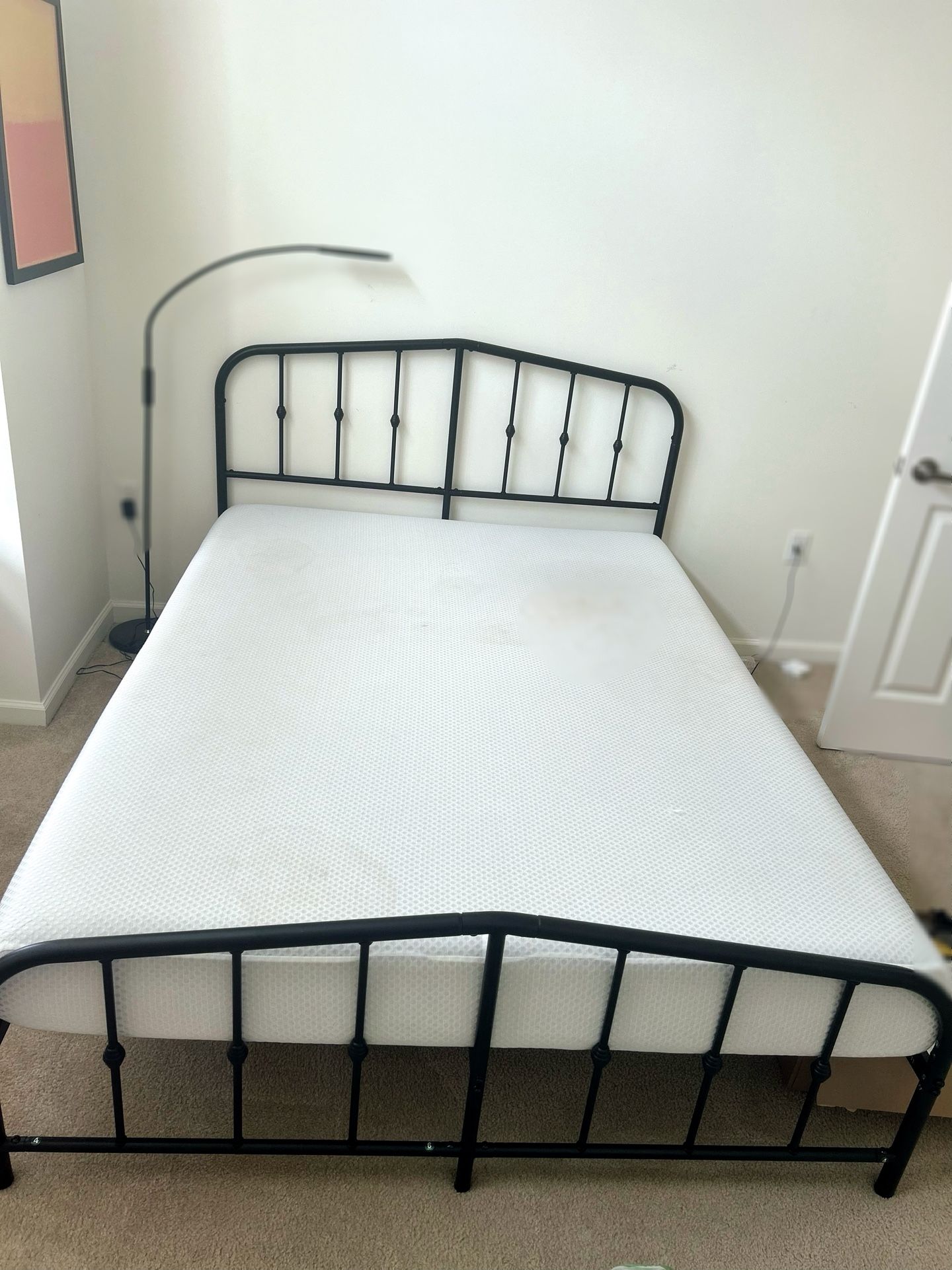 Queen Size Bed Frame With Mattress