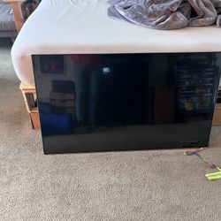 Vizio 55 Inch Tv W/soundbar