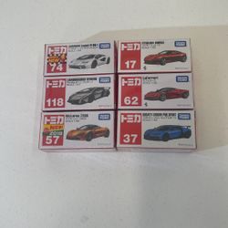 1:64 Tomica Diecast Cars