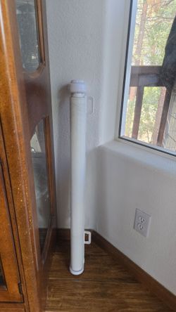 100in Retractable baby gate