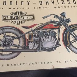 2001 Harley Davidson metal sign