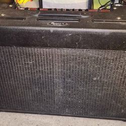 Line 6 Flextone II XL guitar amp