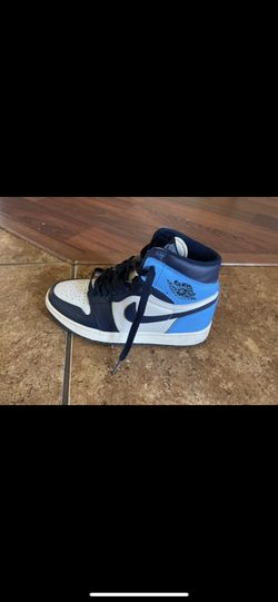 Jordan 1 Obsidian. Size 5.5 GS