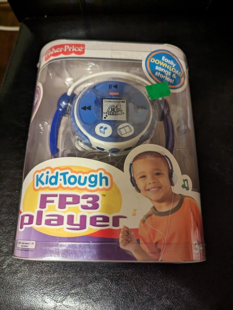 NEW Fisher Price - Kid Tough FP3 Player - Easily Download Songs & Stories K3680