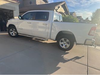 2019 RAM 1500 Big Horn Crew Cab 4X2