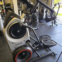 Bowflex Max Trainer M6 Elliptical Stepper Machine