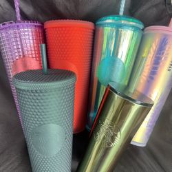 Starbucks Cups 