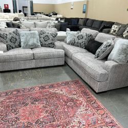 🔥Brand New 🔥MERCADO PEWTER LIVING ROOM SET