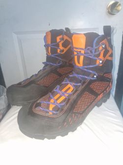 Lightest Weight Crampon-Compatible Boots on the Market!