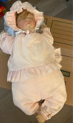 Lee Middleton doll