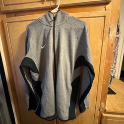Nike sweater hoodie